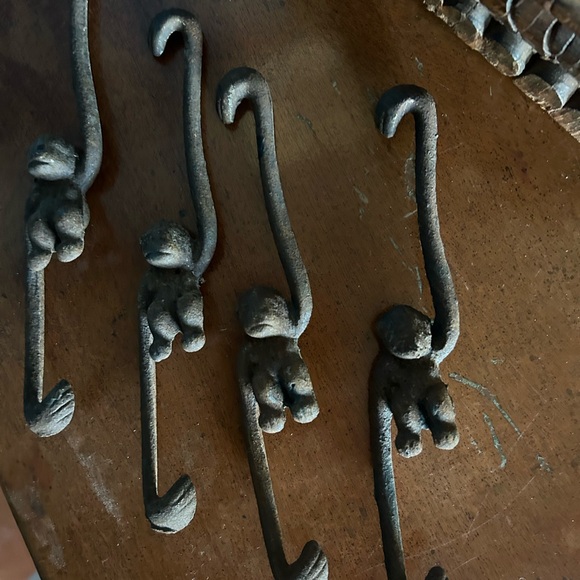 Vintage Monkey Hooks - Picture 6 of 6